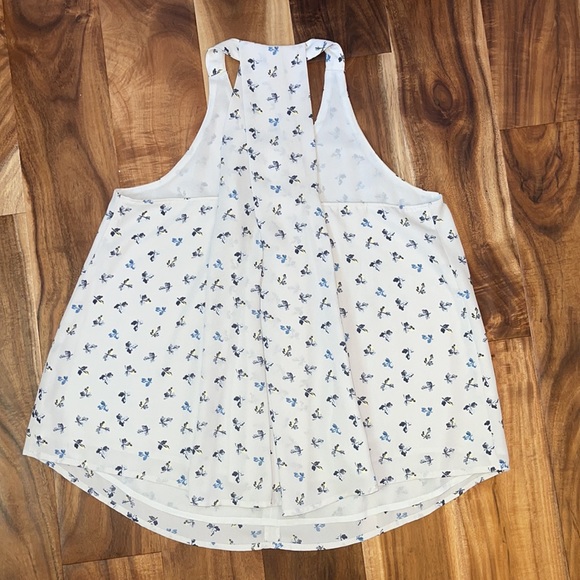 LOFT Light Blue/Gray Chiffon Tank Top - Picture 10 of 12